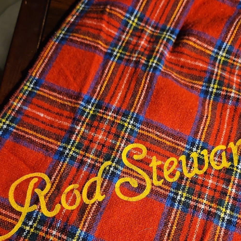 Rod Stewart Red Scarf with Yellow Lettering - Picture 2 of 2